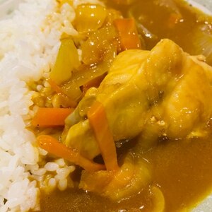 鶏の手羽元カレー